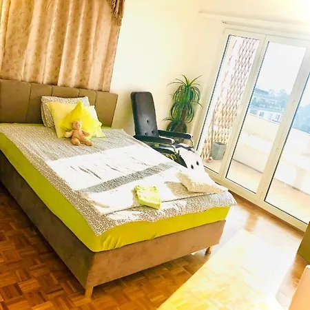 Spacious Amazing View 35 Apartman *