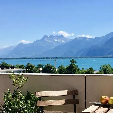 Apartment Spacious With View | 35 *