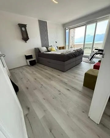 Spacious Amazing View 35 * Montreux
