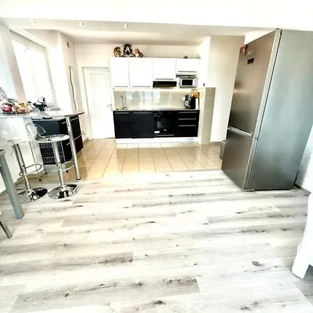 Apartman Spacious Amazing View 35 *
