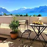 Spacious Amazing View 35 *